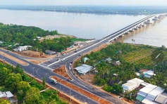 Cầu Đại Ngãi 2 được thông xe tạm và chính thức hoàn thành ngày 30.4