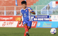 CLB TP.HCM thắng thuyết phục Khánh Hòa, tốp đầu giải hạng nhất có biến động