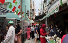 Tết lạ ở hẻm 'độc nhất' TP.HCM: Không rượu bia, chuẩn bị nhịn ăn 1 tháng