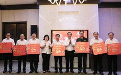 Phó bí thư Thành ủy TP.HCM: Phát triển ngành y tế thành phố vươn tầm khu vực