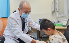 PGS-TS-BS Bùi Quốc Thắng và hành trình bỏ phố thị về Long An 'giữ nhịp thở' cho trẻ