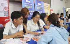 Hàng loạt việc làm cần tuyển gấp, thu nhập hơn 20 triệu đồng/tháng