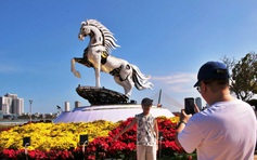 Linh vật Kim Mã 4.0 sẽ đặt trước cầu chữ T ở Đà Nẵng