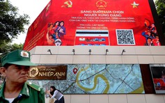 Bầu cử Quốc hội: TP.HCM rực rỡ cờ hoa hướng về ngày hội toàn dân