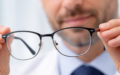 Đừng để cận thị trở nặng: Bao lâu nên kiểm tra mắt?