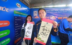 Những gian hàng đặc biệt tại Tư vấn mùa thi thu hút học sinh Quảng Trị