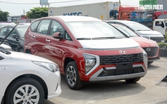 Ô tô nhập khẩu ồ ạt về Việt Nam, xe giá rẻ từ Indonesia chiếm ưu thế