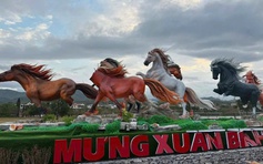 Linh vật ngựa bị phá hoại ở Quảng Trị: Nghệ nhân lên phương án sửa chữa