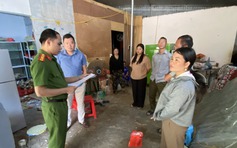 Công an Điện Biên điều tra 2 'lang băm' tự chế lá cây thành thuốc nam