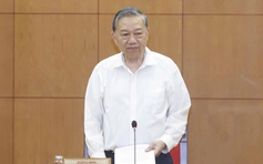 Tổng Bí thư: Cần có chiến lược cụ thể nhằm tái cơ cấu nền kinh tế