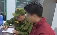 Dùng điện thoại quay lén trong nhà vệ sinh nữ tại trung tâm hành chính công