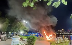 Cháy linh vật ngựa ở Huế, nguyên nhân có thể do chập đèn LED