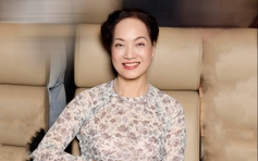 NSND Lê Khanh tuổi 63 vẫn áp lực với nghề, tiết lộ nguyên tắc giữ hôn nhân