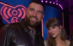Taylor Swift khoe được hạnh phúc, tự do khi ở bên Travis Kelce