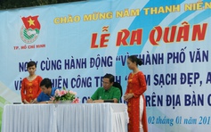 Những người đi trong đêm để thành phố sáng đèn