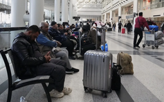 Khách bị mắc kẹt tại Trung Đông được ăn ở miễn phí, hết bao nhiêu chính quyền trả