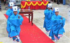 Lễ hội Vía Bà tưởng nhớ bà đỡ được vua Tự Đức ban sắc