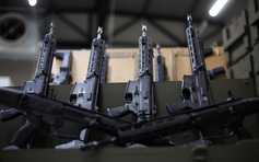 Châu Âu hiện nhập khẩu vũ khí lớn nhất thế giới