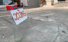 Hà Nội yêu cầu xử lý hoạt động bán xăng dầu bằng chai, lọ