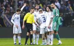 Báo chí Ý nghẹn ngào: 'Cơn ác mộng tồi tệ, World Cup đã rất gần nhưng lại đánh rơi vé'