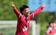 Điệu nhảy Ronaldinho và món quà ý nghĩa tặng thầy