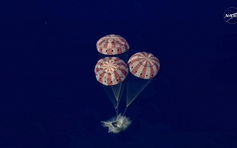 Nhóm phi hành gia Artemis 2 quay về trái đất an toàn