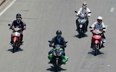 TP.HCM tiếp tục nắng nóng gay gắt, bao giờ mưa trái mùa trở lại?