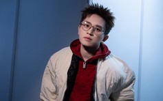 Rapper B Ray tiếp tục bị chỉ trích vì rap phản cảm
