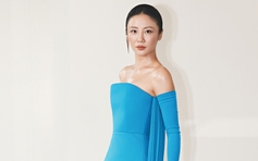 Phong cách thời trang của nữ diễn viên phim trăm tỉ ở tuổi 32