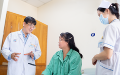 Gia đình có người mắc ung thư vú, bác sĩ cảnh báo không được chủ quan