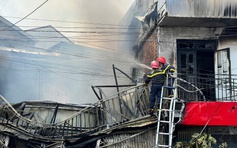 Vụ cháy nhà ở phường Cam Ly - Đà Lạt: 1 cảnh sát PCCC bị thương