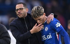 Chelsea 'gây sốc' khi sa thải HLV Rosenior sau 107 ngày, đền bù hơn 853 tỉ đồng