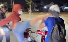 Công an Tây Ninh triệu tập 2 thanh thiếu niên đánh học sinh