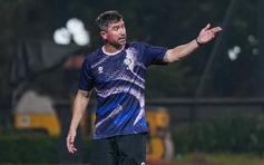 Đấu trí kinh điển giữa HLV Kewell và trợ lý cũ ông Park Hang-seo: Cực đáng xem