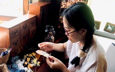 Mẹ bỉm sữa 'hồi sinh' lá mít khô thành tranh thêu giá tiền triệu