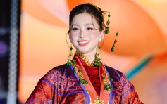 Nhan sắc Hoa hậu Tiểu Vy ở tuổi 26