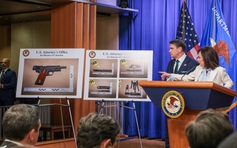 Nghi phạm nổ súng bị buộc tội mưu sát Tổng thống Trump