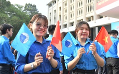 51 năm đất nước thống nhất: Lễ chào cờ đặc biệt tại Dinh Độc Lập