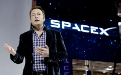 Không ai có thể sa thải Elon Musk tại SpaceX ngoài chính ông