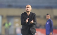 Thể Công Viettel hòa nghẹt thở SLNA trên sân Vinh, níu kéo cơ hội đua vô địch V-League