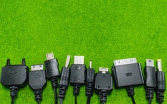 Những cổng sạc kỳ lạ từng xuất hiện trên điện thoại di động