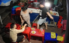 Hành hung người bán bánh bèo ở Quy Nhơn: Dư luận phẫn nộ, chờ xử lý nghiêm