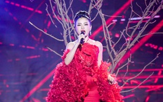 Nữ ca sĩ gây sốt khi hát bolero: Cha tôi làm bảo vệ, mẹ làm công nhân