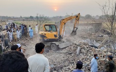 14 cảnh sát thiệt mạng trong vụ đánh bom xe, phục kích ở Pakistan