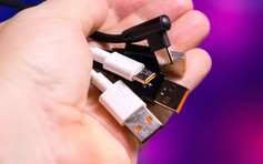 Vì sao cổng USB-A có màu sắc, còn USB-C thì không?