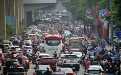 TP.HCM không ‘nhồi cao ốc vào nội đô’, Hà Nội thì sao?