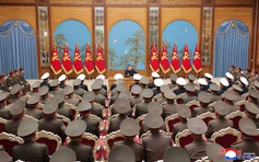 Ông Kim Jong-un ra lệnh tăng cường năng lực tác chiến tiền tuyến