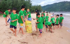 Thầy trò cùng lan tỏa tình yêu môi trường biển