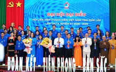 Từ 'Bình dân học vụ số' đến khát vọng làm chủ công nghệ
