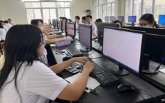 Trẻ học công nghệ, tiếp cận AI sớm có lợi gì?